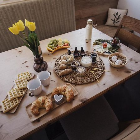 Toellhof Studio Stube Μπρεσανόνε Εξωτερικό φωτογραφία
