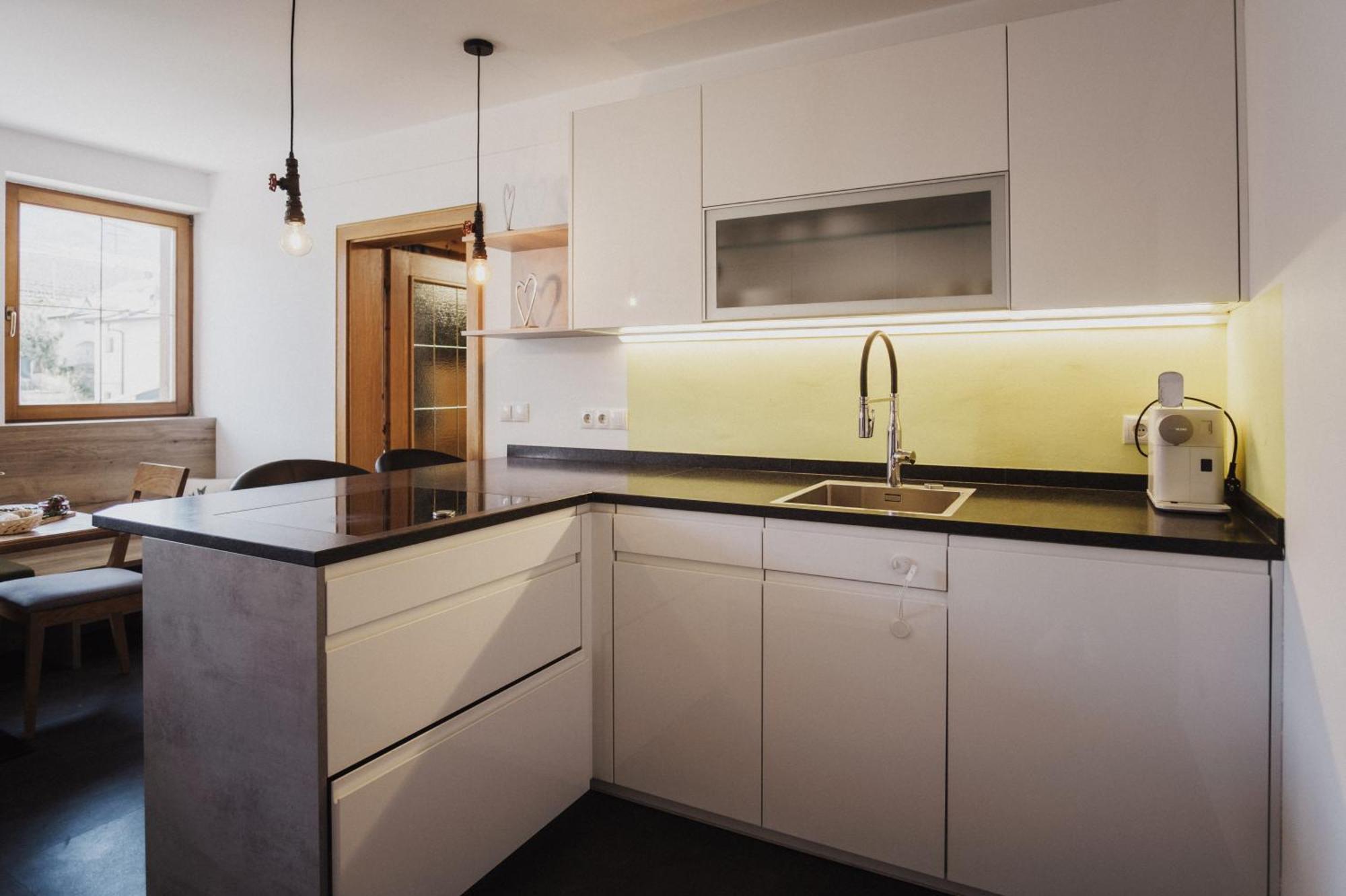 Toellhof Studio Stube Μπρεσανόνε Εξωτερικό φωτογραφία